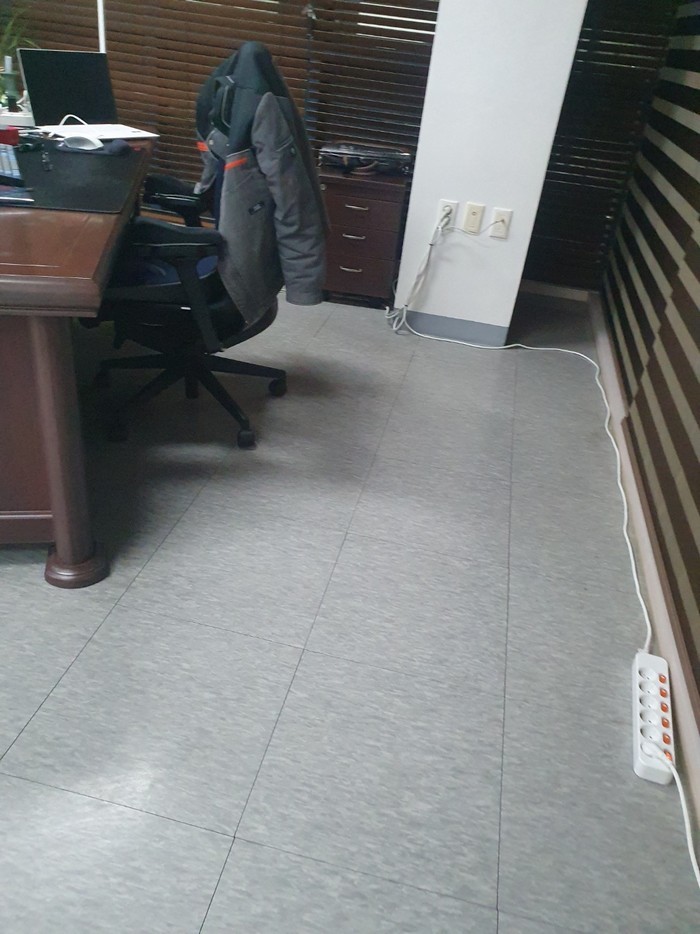 사무실 데코타일